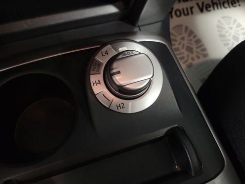 Used 2022 Toyota 4Runner SR5 image 16