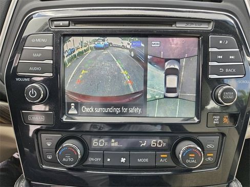 Used 2018 Nissan Maxima Platinum image 18