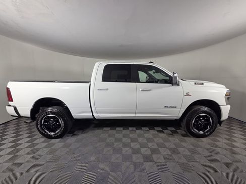 Certified 2026 RAM 2500 Laramie AWD/4WD image 5