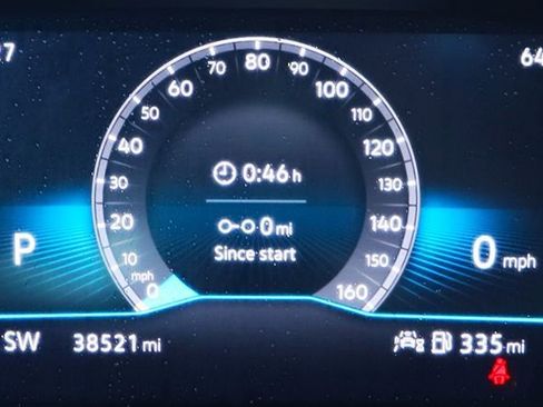 Used 2022 Volkswagen Tiguan SE R-Line image 45