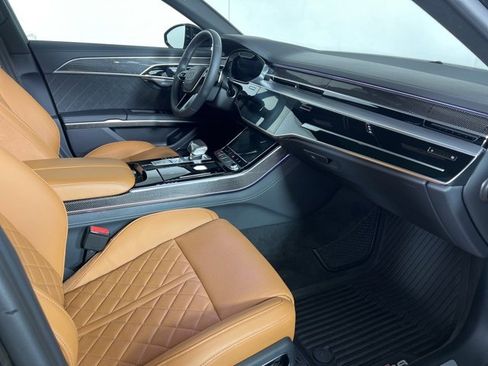 Used 2023 Audi S8 w/ S8 Executive Package image 12