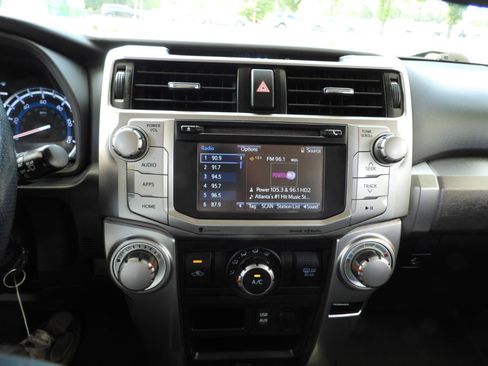 Used 2016 Toyota 4Runner 2WD SR5 image 59