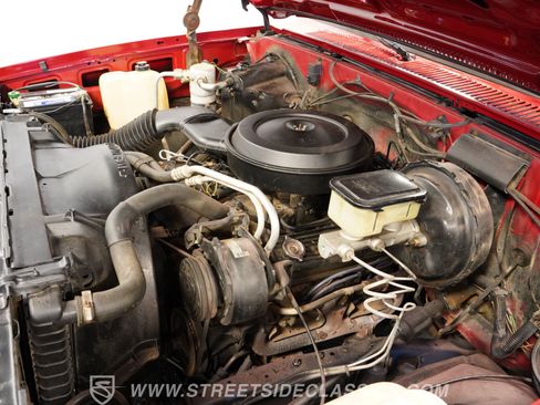 Used 1987 Chevrolet C/K Truck 1500 AWD/4WD image 33