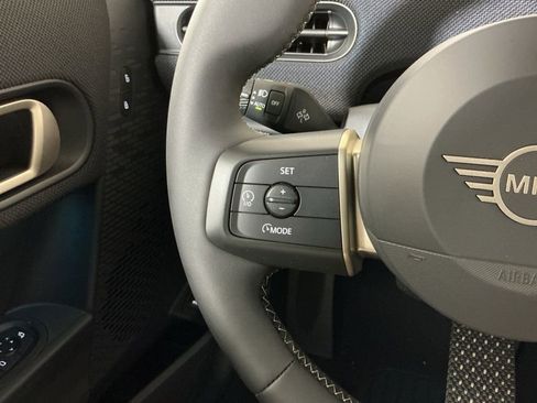 New 2026 MINI Cooper 4-Door Hardtop image 16