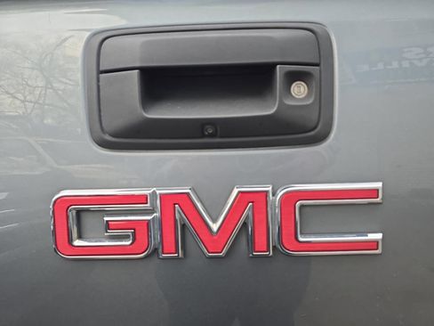 Used 2018 GMC Canyon SLT w/ Driver Alert Package image 35