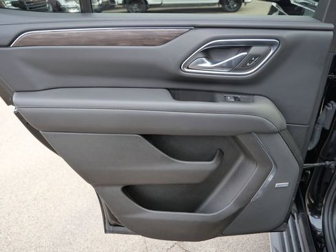 Used 2023 Chevrolet Tahoe LT image 27