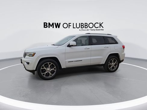 Used 2018 Jeep Grand Cherokee Limited image 5