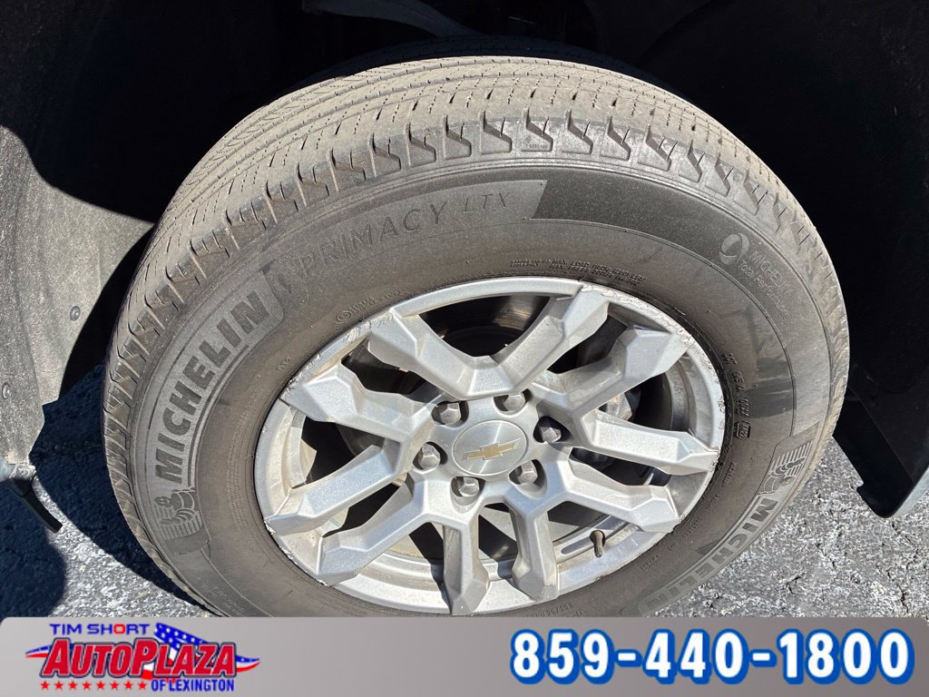 Used 2023 Chevrolet Silverado 1500 LT AWD/4WD image 10