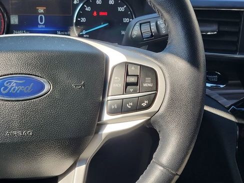 Certified 2023 Ford Explorer Limited AWD/4WD image 16