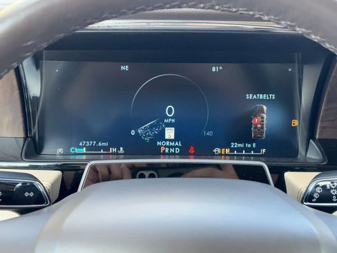 Used 2024 Lincoln Navigator Reserve image 14