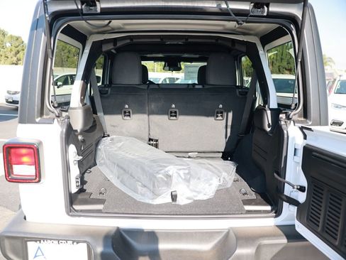 New 2026 Jeep Wrangler Unlimited Sport AWD/4WD image 33