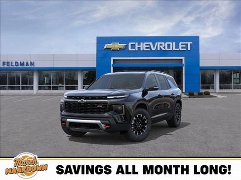 New 2026 Chevrolet Traverse Z71 w/ Driver Confidence Package image 8