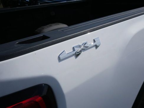 Used 2024 GMC Sierra 2500 Pro AWD/4WD image 14