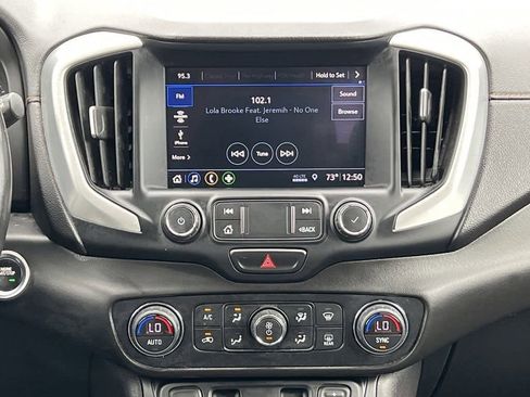 Used 2021 GMC Terrain SLT image 12