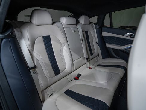 Used 2023 BMW X6 M w/ Executive Package image 34