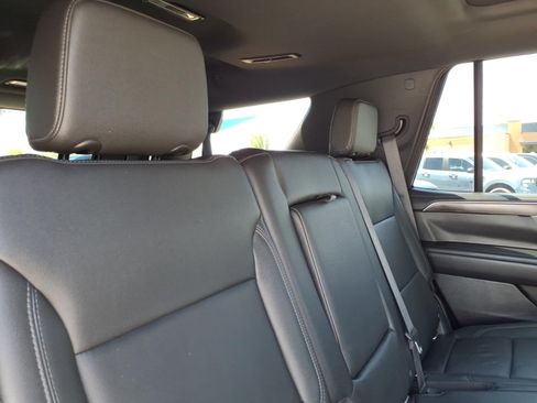 Used 2021 Chevrolet Tahoe Z71 AWD/4WD image 15