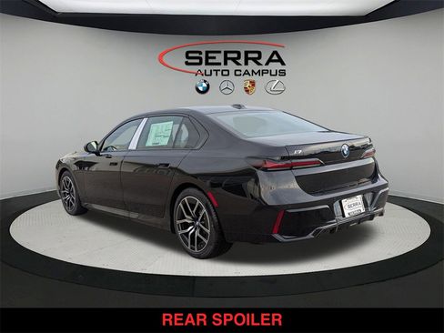 New 2025 BMW i7 eDrive50 w/ M Sport Package image 5