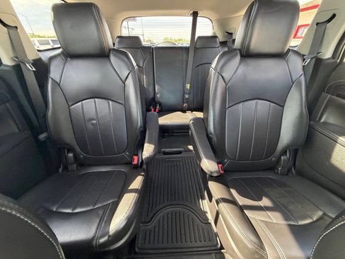 Used 2016 Buick Enclave Premium w/ Experience Buick Package AWD/4WD image 28