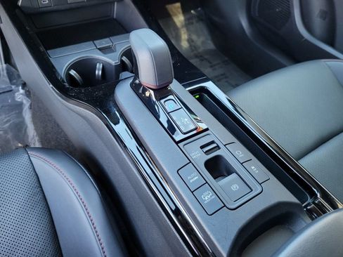 Used 2023 Toyota Prius Prime FWD image 21