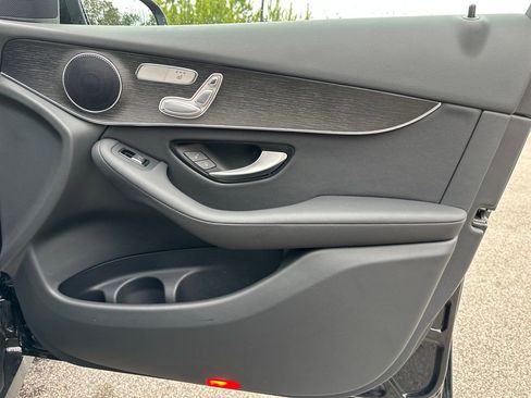 Certified 2022 Mercedes-Benz GLC 300 4MATIC w/ Premium Package Lite image 35