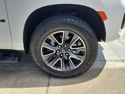 Used 2021 Chevrolet Tahoe Z71 AWD/4WD image 4