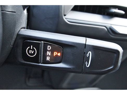 Used 2024 Kia EV9 Light Long Range RWD image 20