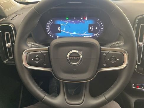 Used 2026 Volvo XC40 B5 Plus w/ Climate Package image 15