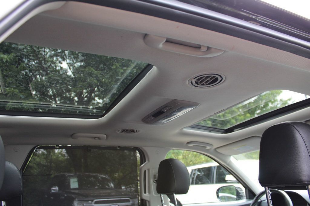 Used 2021 Kia Telluride SX FWD image 25