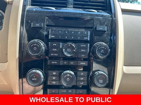 Used 2011 Ford Escape Limited w/ 302A Rapid Spec Order Code FWD image 19