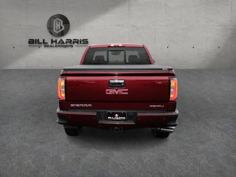 Used 2016 GMC Sierra 1500 Denali w/ Enhanced Driver Alert Package AWD/4WD image 5