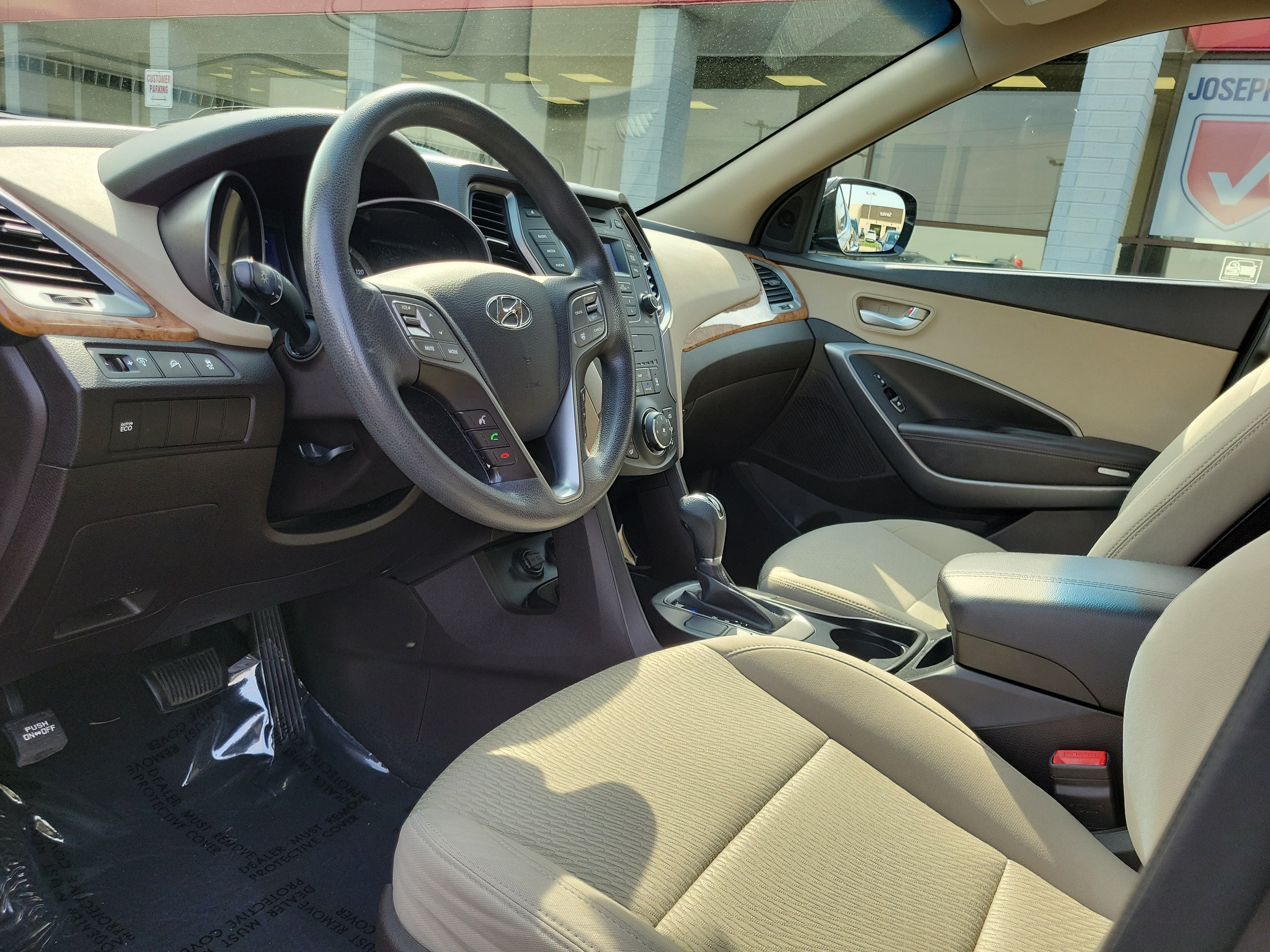 Used 2015 Hyundai Santa Fe Sport FWD image 19