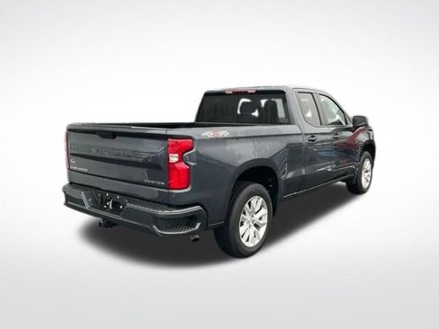 Used 2021 Chevrolet Silverado 1500 Custom AWD/4WD image 15