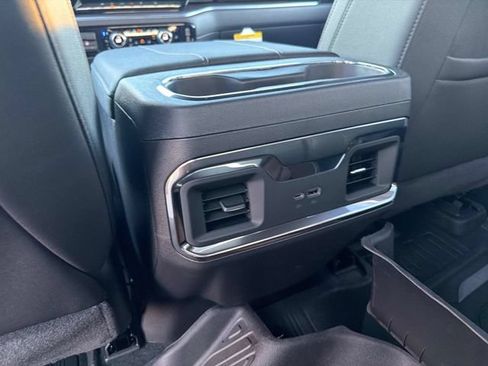 New 2026 GMC Sierra 1500 SLT w/ SLT Premium Package AWD/4WD image 16