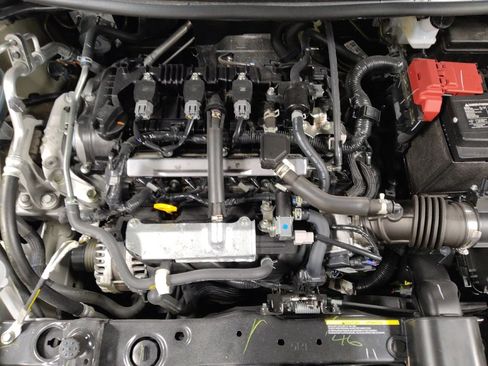 Used 2024 Nissan Versa S w/ Trunk Package image 30