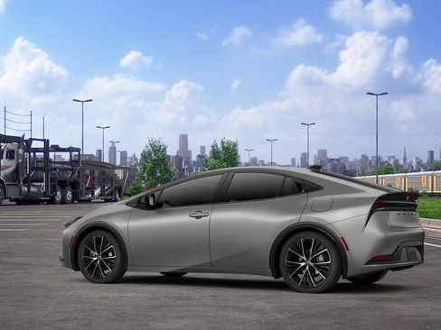 New 2026 Toyota Prius XLE FWD image 7