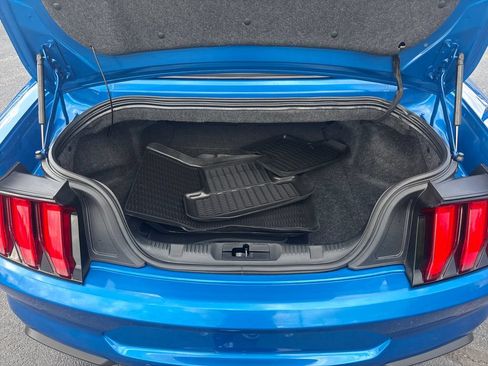 Used 2021 Ford Mustang GT Premium w/ Equipment Group 401A RWD image 13