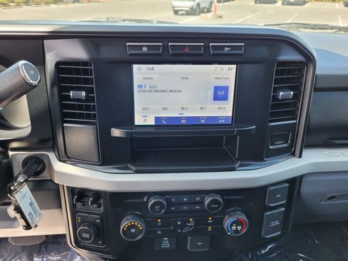 Used 2024 Ford F450 XLT AWD/4WD image 26