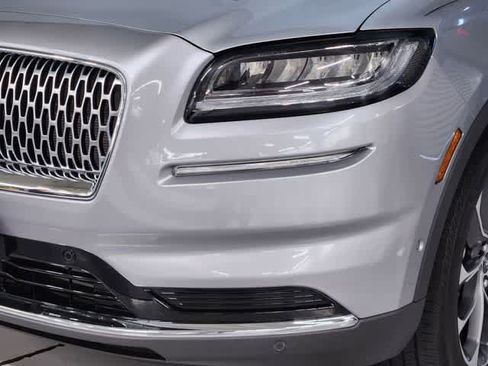 Used 2023 Lincoln Nautilus Reserve w/ Equipment Group 201A FWD image 18