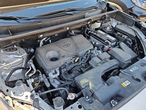 Used 2024 Toyota RAV4 LE image 32