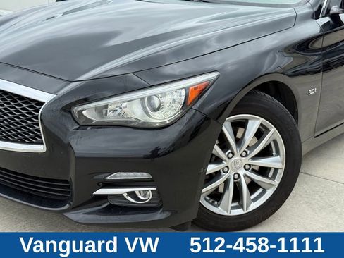 Used 2017 INFINITI Q50 3.0t Premium w/ 3.0T Premium Plus Package RWD image 5