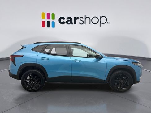 Used 2025 Chevrolet Trax ACTIV image 6