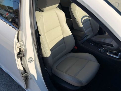 Used 2014 MAZDA MAZDA6 Touring w/ Touring Technology Package image 14