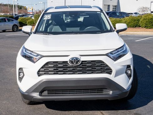 Certified 2025 Toyota RAV4 XLE Premium image 2