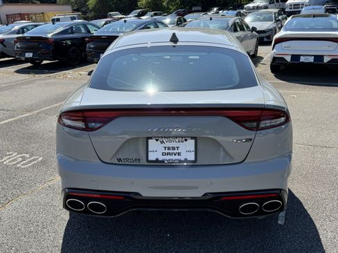 Used 2022 Kia Stinger GT-Line RWD image 6
