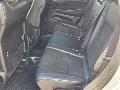 Used 2021 Jeep Grand Cherokee Laredo X RWD image 12