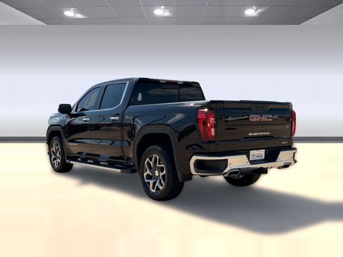 Used 2025 GMC Sierra 1500 SLT w/ SLT Premium Plus Package AWD/4WD image 3