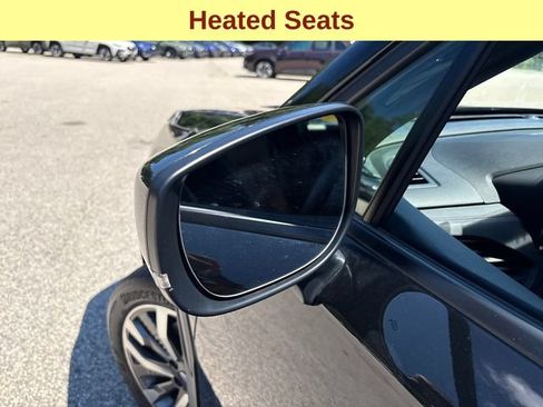 Certified 2025 Subaru Forester Touring AWD/4WD image 8