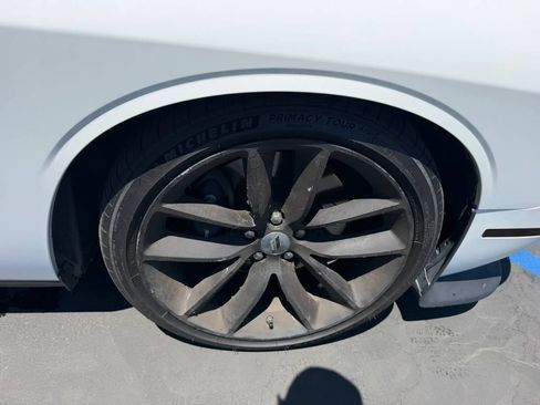 Used 2018 Dodge Challenger R/T Scat Pack RWD image 25