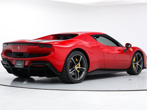 Used 2024 Ferrari 296 GTB RWD image 3