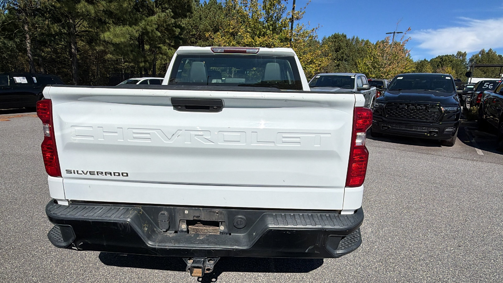 Used 2019 Chevrolet Silverado 1500 W/T w/ Trailering Package AWD/4WD image 9